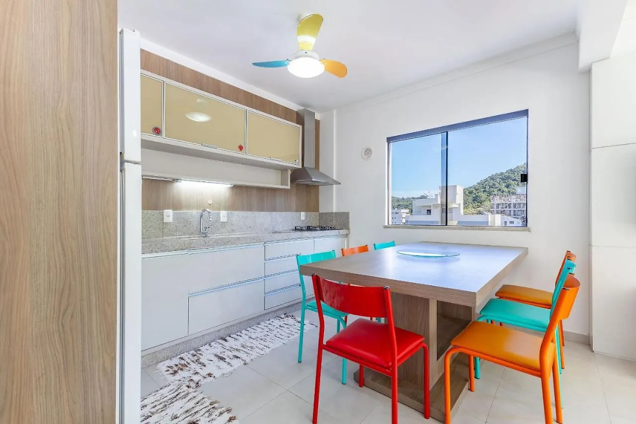 Cobertura Duplex A 4 Minutos Da Praia De Bombinhas