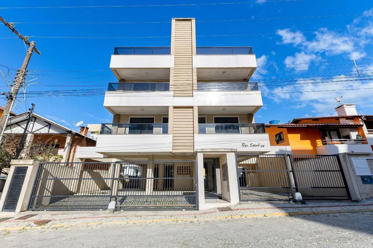 Cobertura Duplex A 4 Minutos Da Praia De Bombinhas Apartment